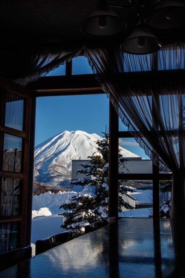 ニセコ町 ペンション　ベルグヴィラ エクステリア 写真
