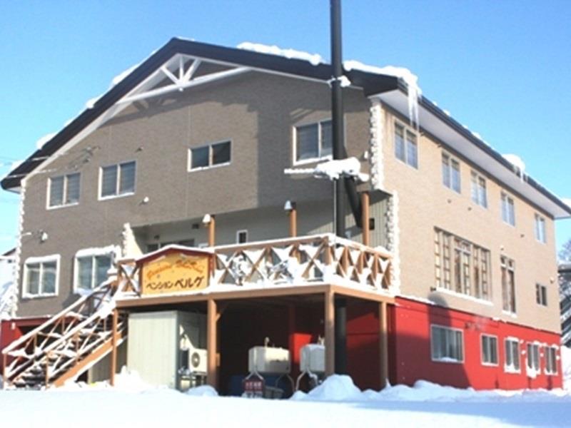 ニセコ町 ペンション　ベルグヴィラ エクステリア 写真