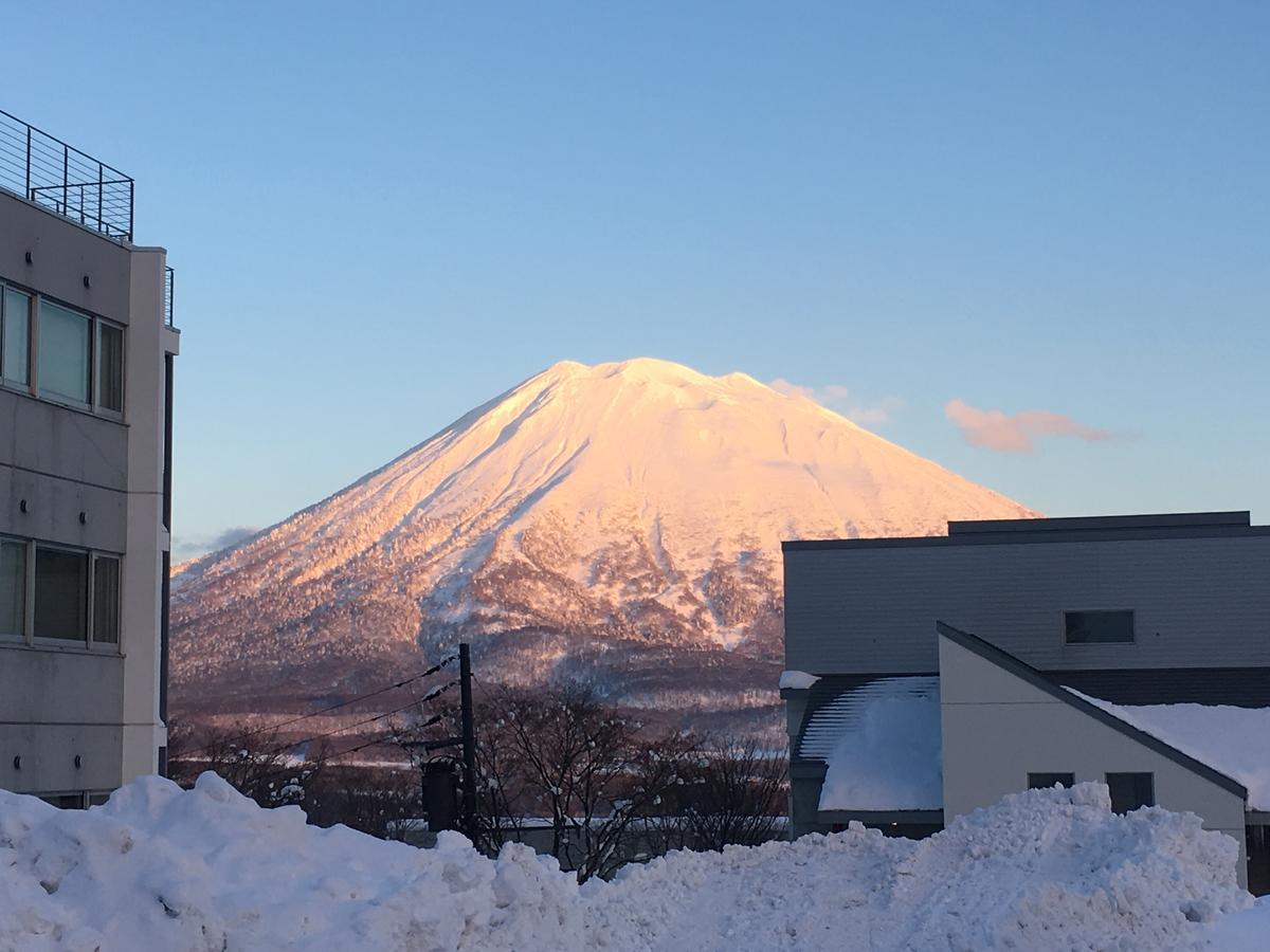 ニセコ町 ペンション　ベルグヴィラ エクステリア 写真