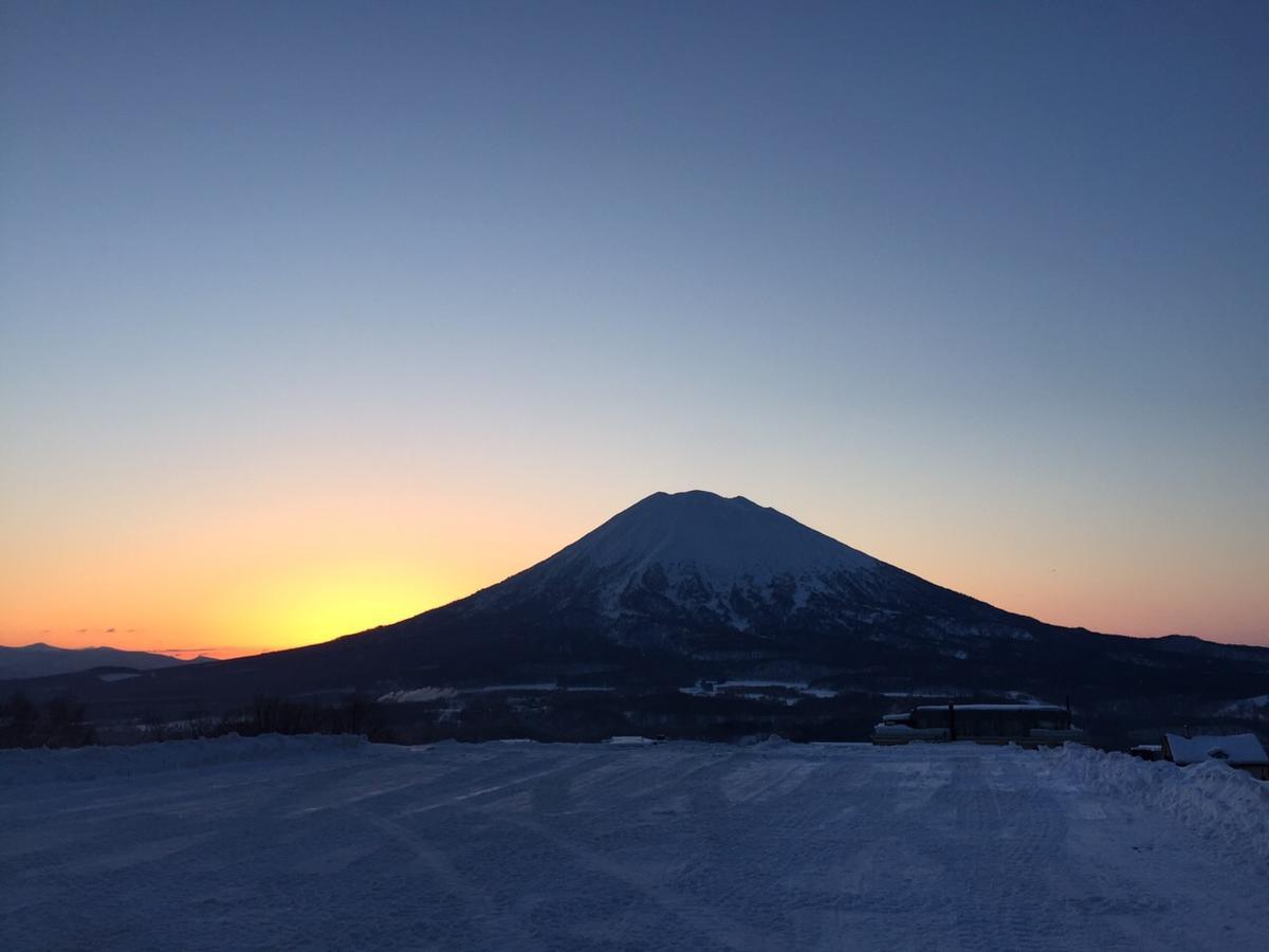 ニセコ町 ペンション　ベルグヴィラ エクステリア 写真