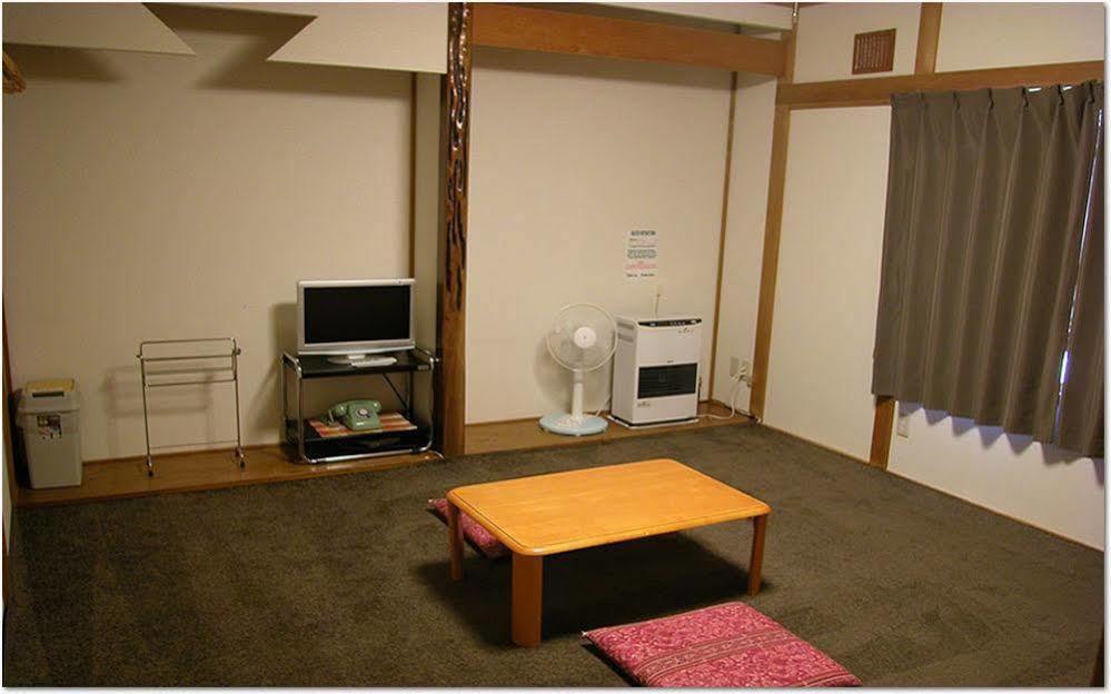 ニセコ町 ペンション　ベルグヴィラ エクステリア 写真